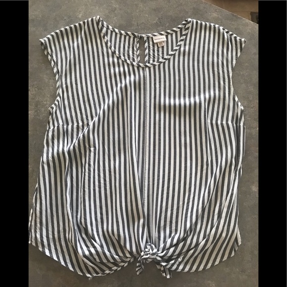 Merona Tops - Merona Short Sleeve Sz XXL Shirt